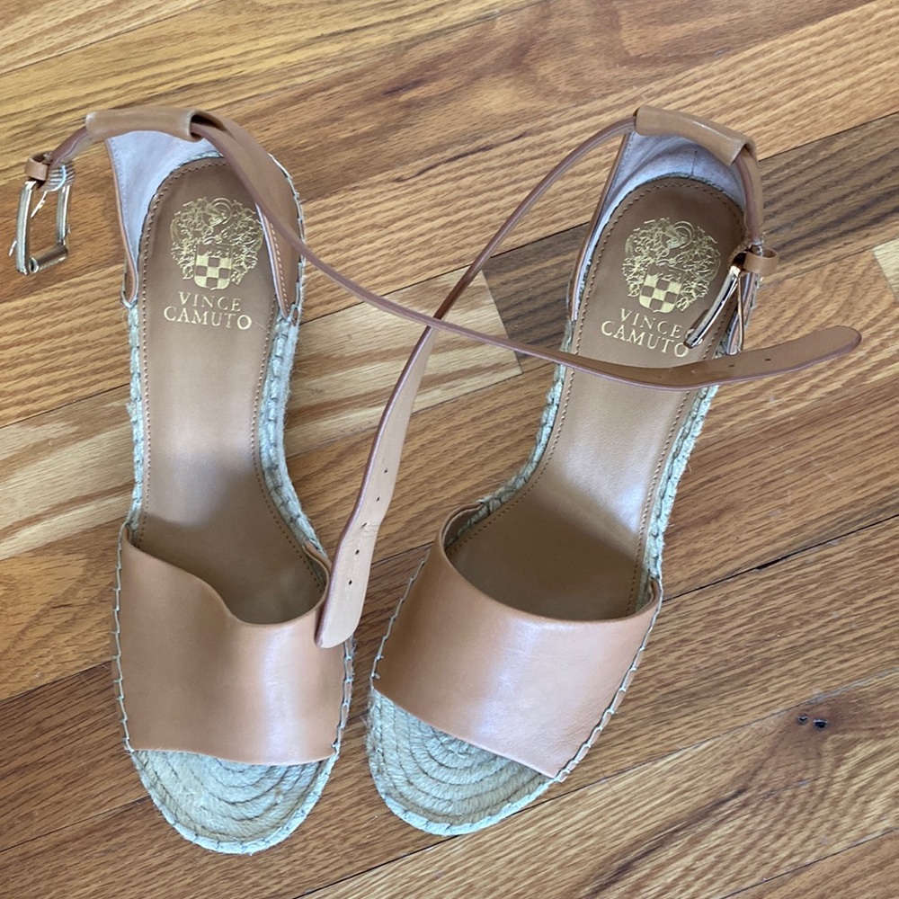 Vince Camuto Wedges